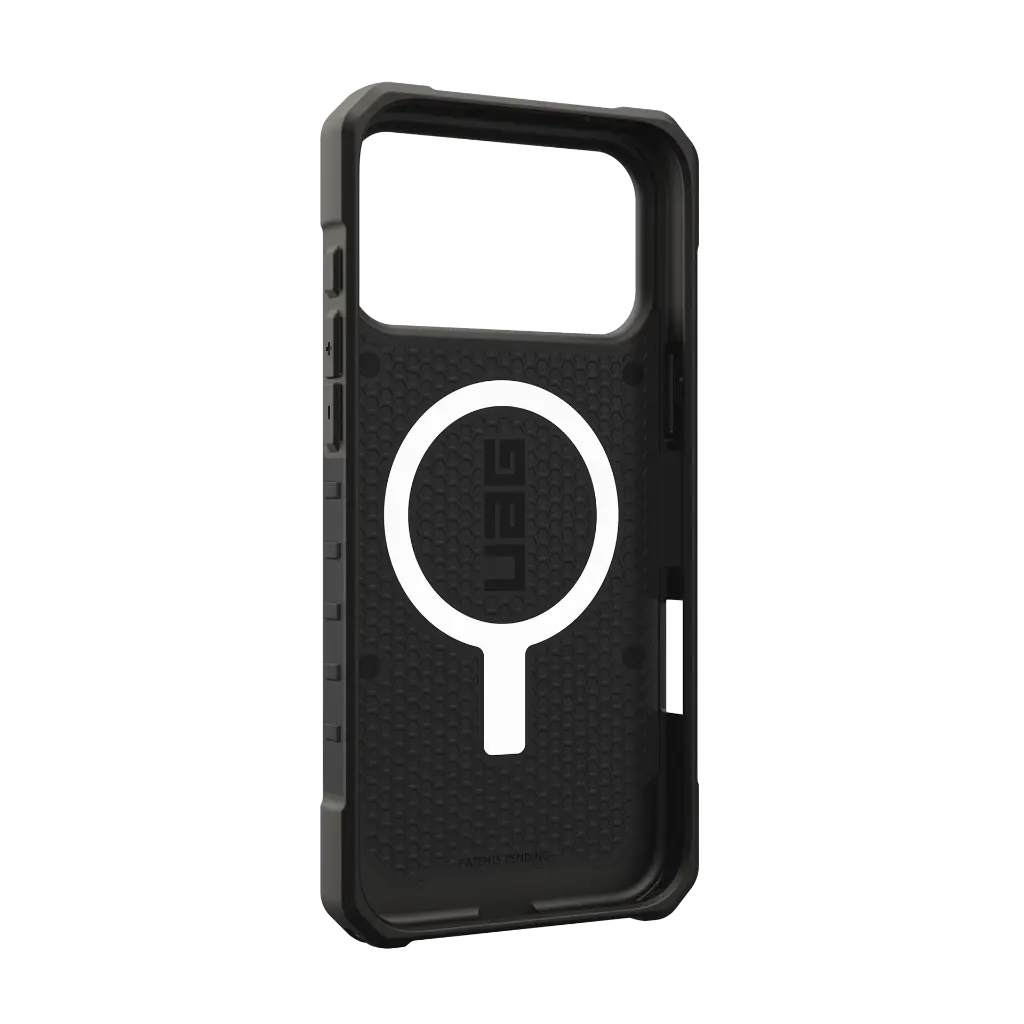imgi_498_UAG_HS_APPLE_IPHONE-2025-LION_PATHFINDER-MS_MIDNIGHT-CAMO_NDV_04.webp
