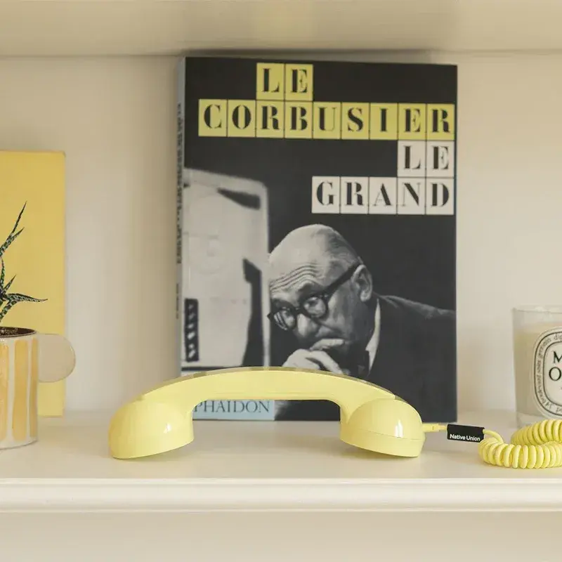 imgi_9_Native Union Pop Phone (Lemon).webp