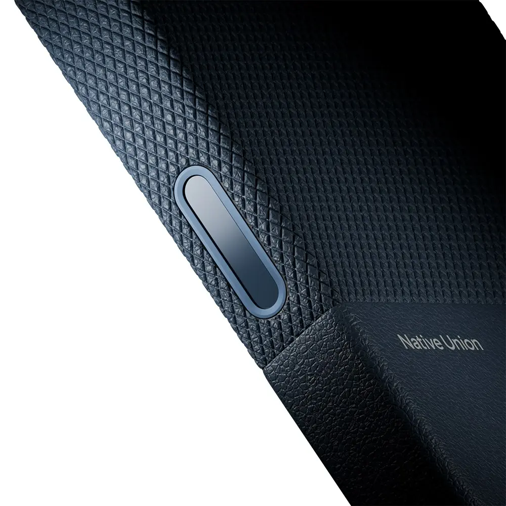 imgi_56_apple-iphone-18-pro-case-m-safe-charging-feature-leather-textured-native-union-re-.webp