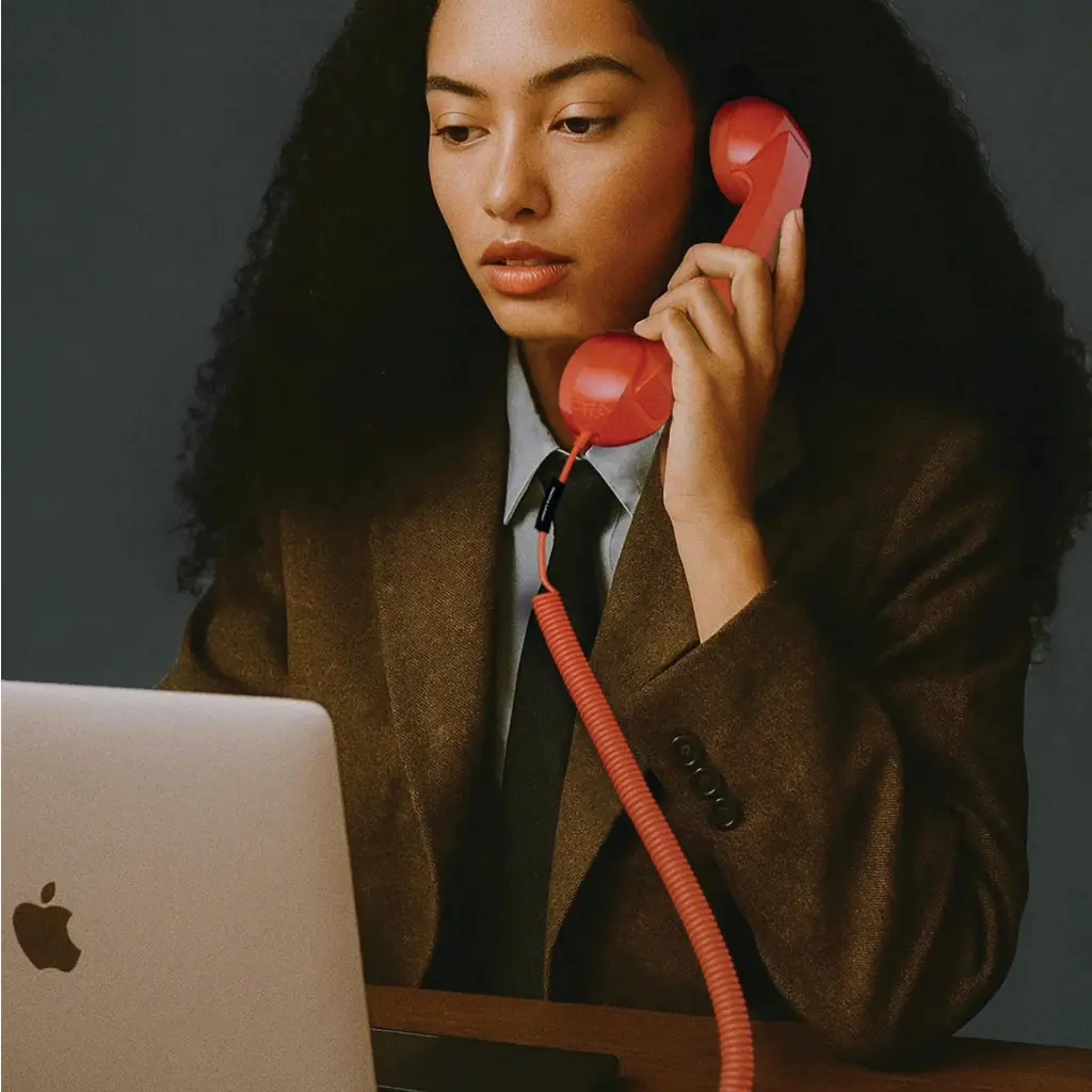 imgi_17_popphone_0002_Pop_Phone_2.webp