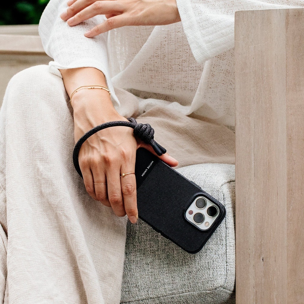 Native Union Wrist Sling (City Grip)