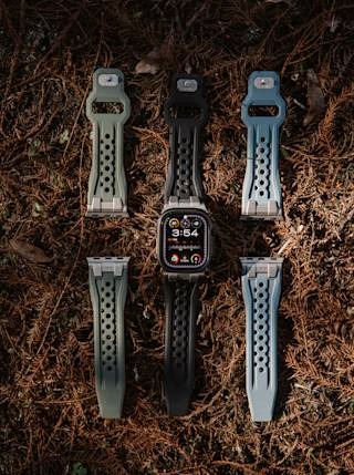 UAG Apple Watch 49/45/44/42 Monarch Strap (Black/Black)