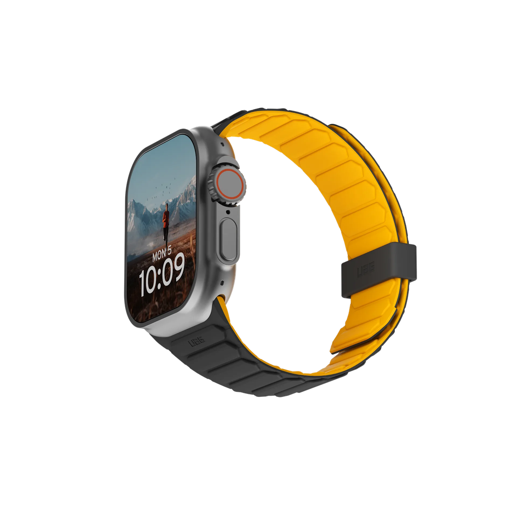 UAG Apple Watch Pathfinder Strap 49mm/45mm/44mm/42mm