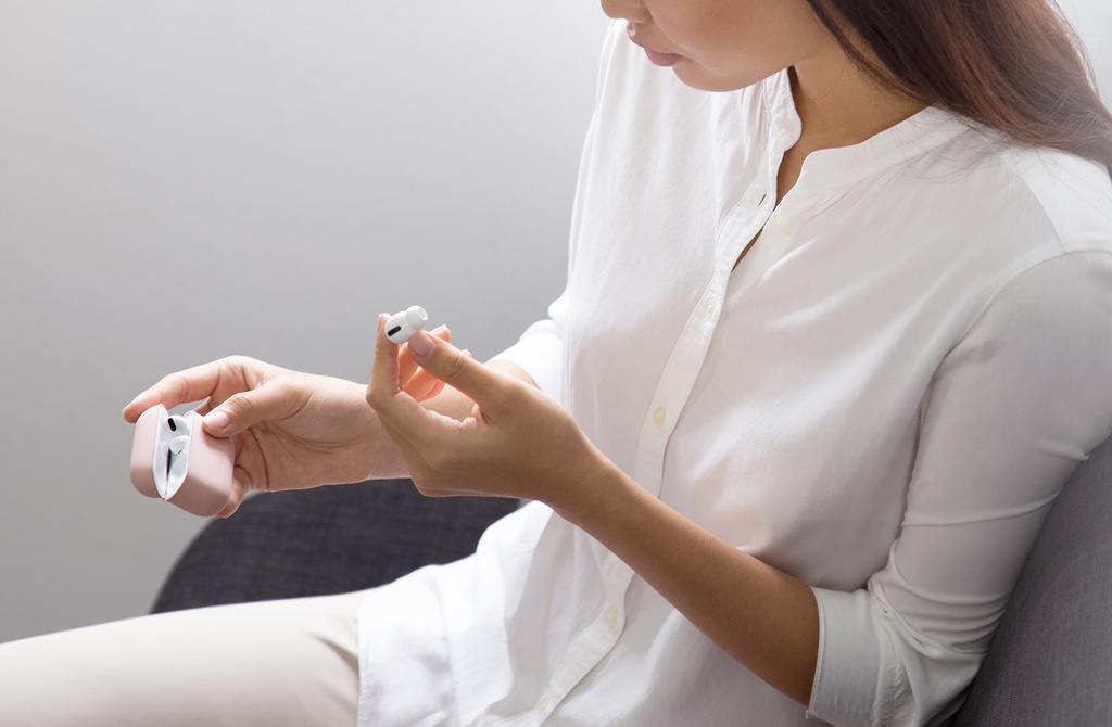 Uniq Hybrid Lino Liquid Silicon Case for Airpods Pro 2 - Ash Grey 