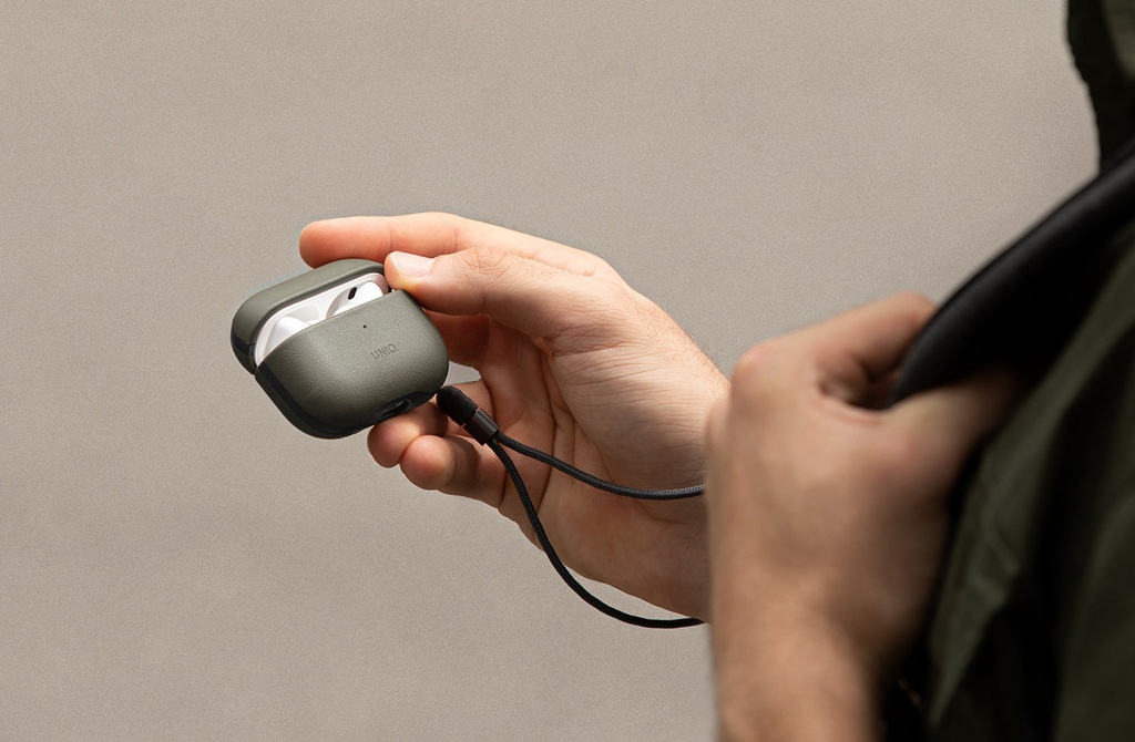 Uniq Terra Genuine Leather Snap Case for Airpods Pro 2 - Lichen Green