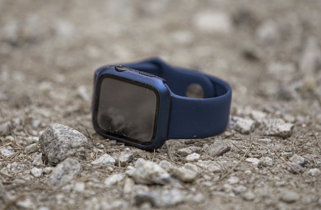 uniq nautical apple watch case 40MM