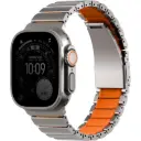  UNIQ STROVA FLEX APPLE WATCH  SELF-ADJUSTABLE STEEL LINK BAND 49/46/45/44MM - TITANIUM SLIVER/VOLT ORANGE 