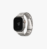 Uniq Osta Steel Strap With Steel Self Adjustable Links for Apple Watch 49/45/42mm - Titanium Silver 