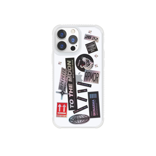 كفر SKINARMA Armor لـ iPhone 13 Pro - أبيض