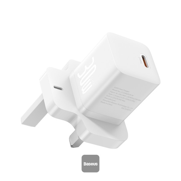 شاحن جداري صغير Baseus GaN5 بمنفذ USB-C بقوة 30 واط – أبيض